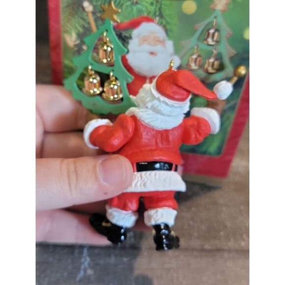 Jingle Bells Kringle 2000 Hallmark ornament Xmas decor - Picture 3 of 3